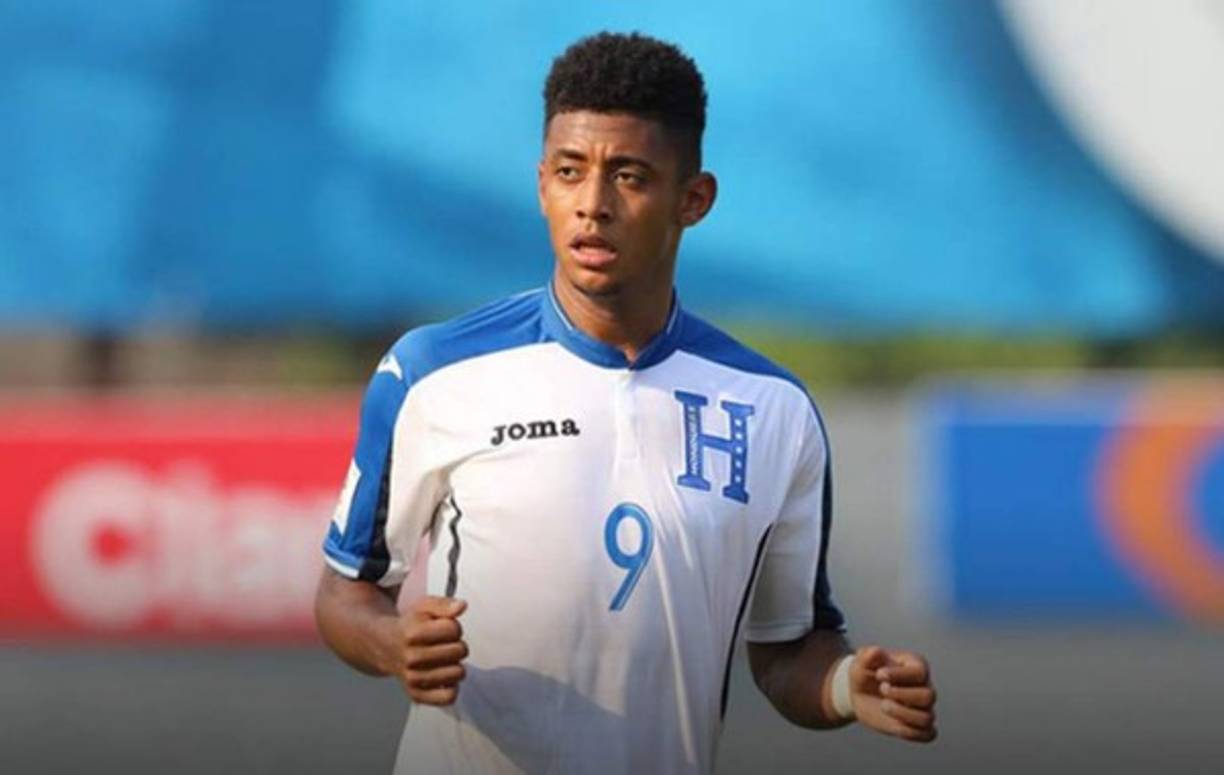 Antony Lozano: Todo indica que será el centro-delantero de Honduras para el debut de la Copa Oro. El atacante del Girona de España se ha recuperado de su lesión y reemplazará a Roger Rojas, quien ha venido siendo el titular en la H en los amistosos internacionales ante Paraguay y Brasil.