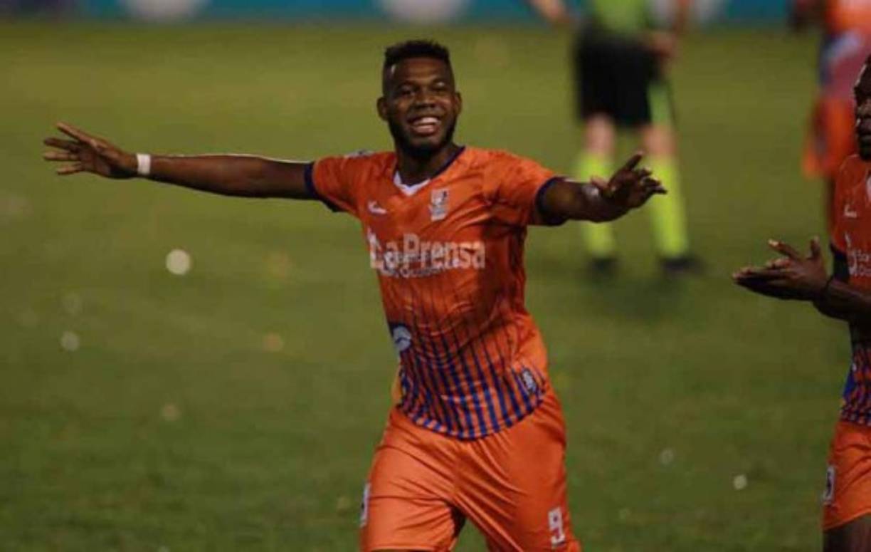 Jorge Benguché, delantero del Olimpia a préstamo en la UPN, está en la agenda del Real España que busca reforzar su ataque.