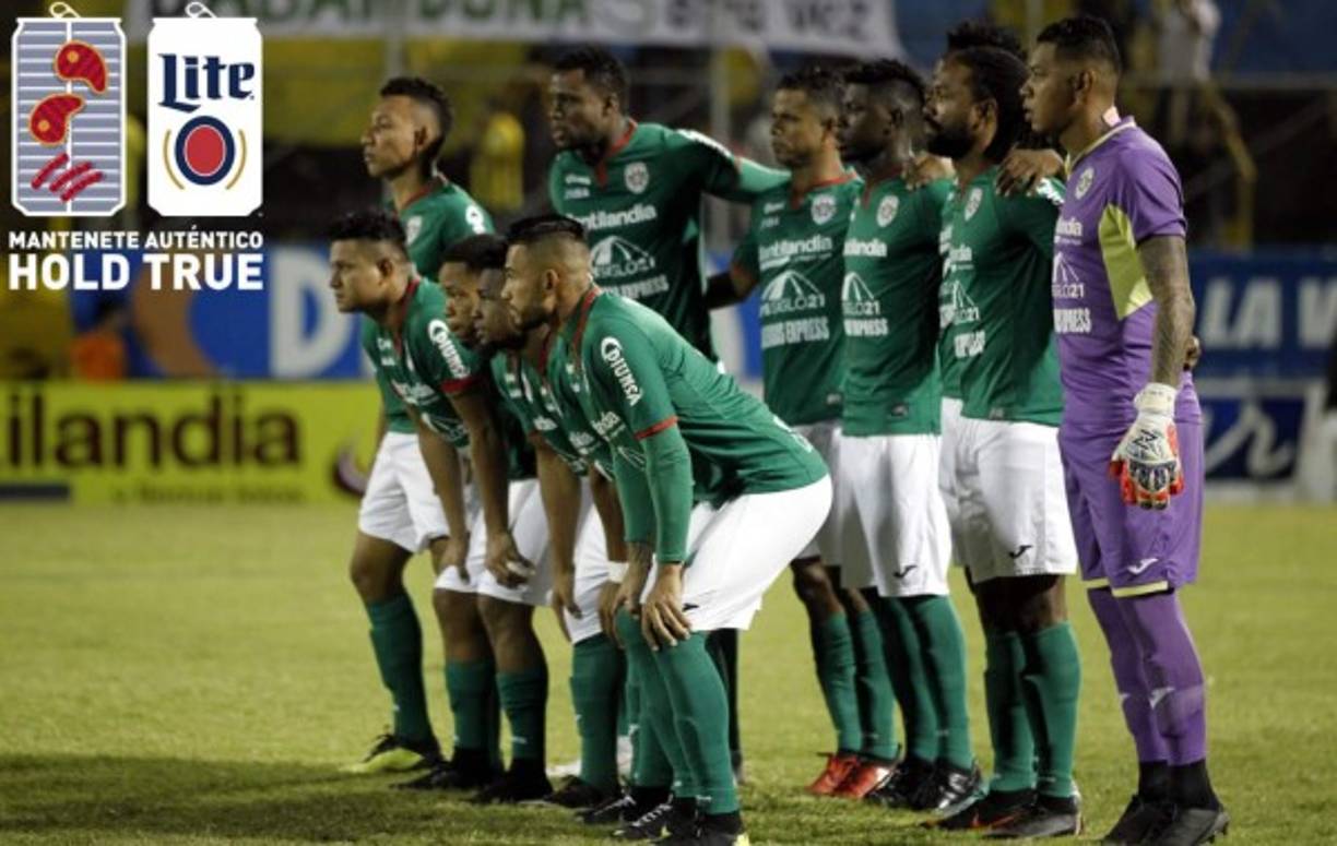 El once titular del Marathón posando previo al partido contra el Real España.