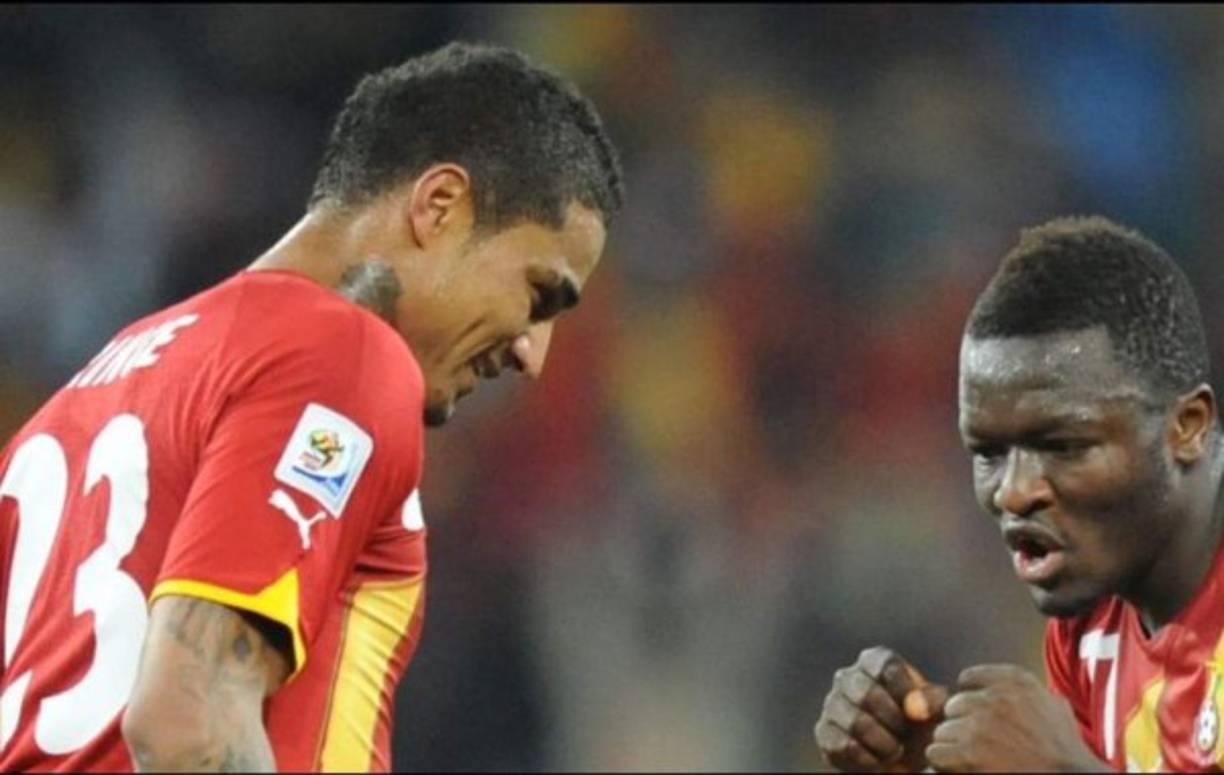 El 26 de junio de 2014, la Ghana de Boateng se preparaba para jugar un partido contra Portugal primordial para su porvenir en el Mundial. Unas horas antes del encuentro el entrenador ghanés, Kwesi Appiah, decide expulsar de la concentración a KPB y a su compañero del Milan Sulley Muntari. El seleccionador justificará su decisión afirmando que los dos jugadores le habrían insultado y amenazado, unas acusaciones que siempre negaron los dos jugadores.