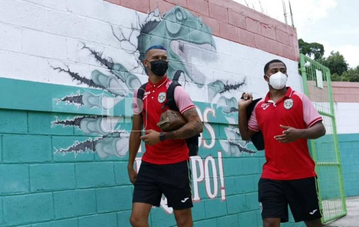 Así llegaba Kervin Arriga a la Cueva del Monstruo Verde, con nuevo look.