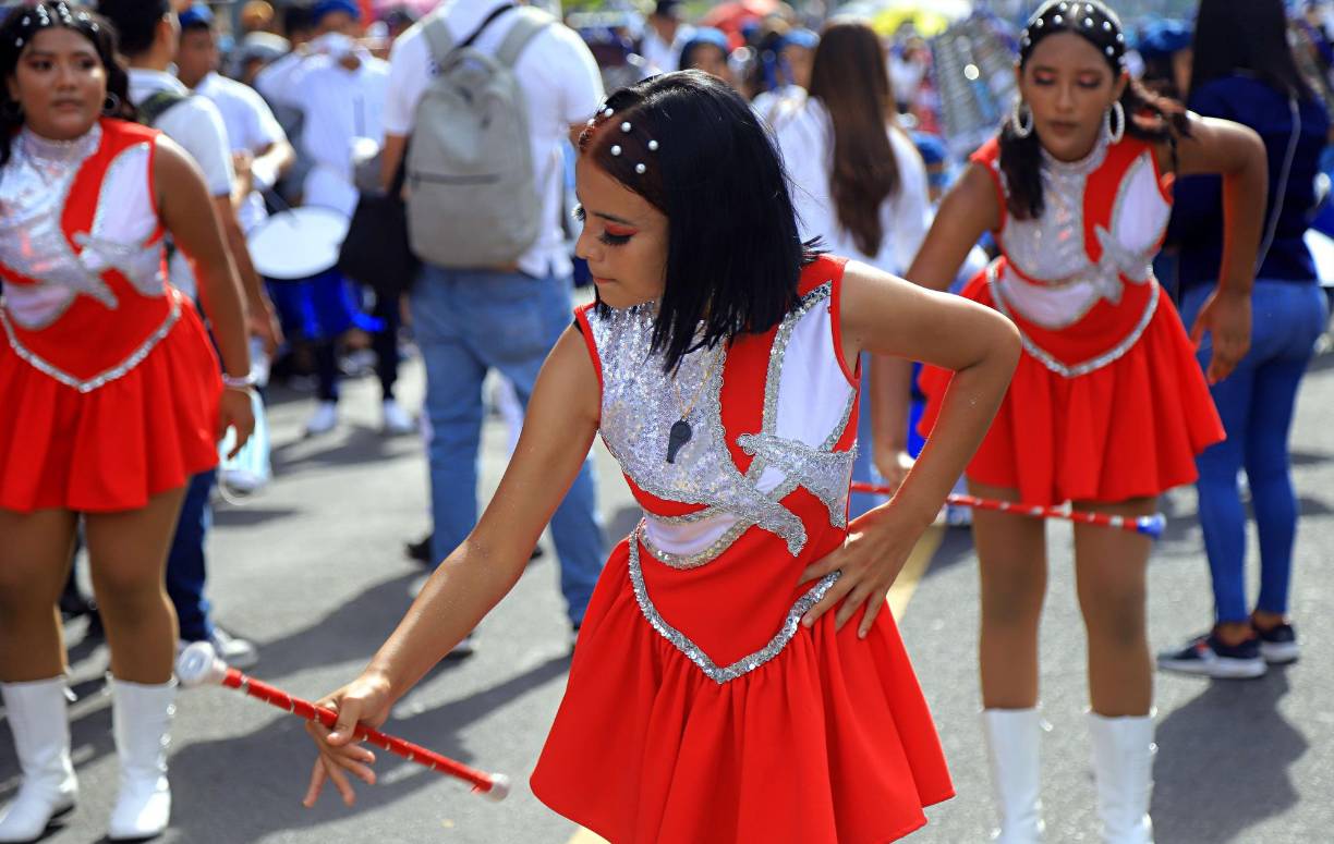 Los desfiles se llevarán a cabo el 13, 14 y 15 de septiembre, partiendo desde la siete calle, tercera avenida, pasando por el parque central y subiendo por la primera calle hasta el estadio Morazán.