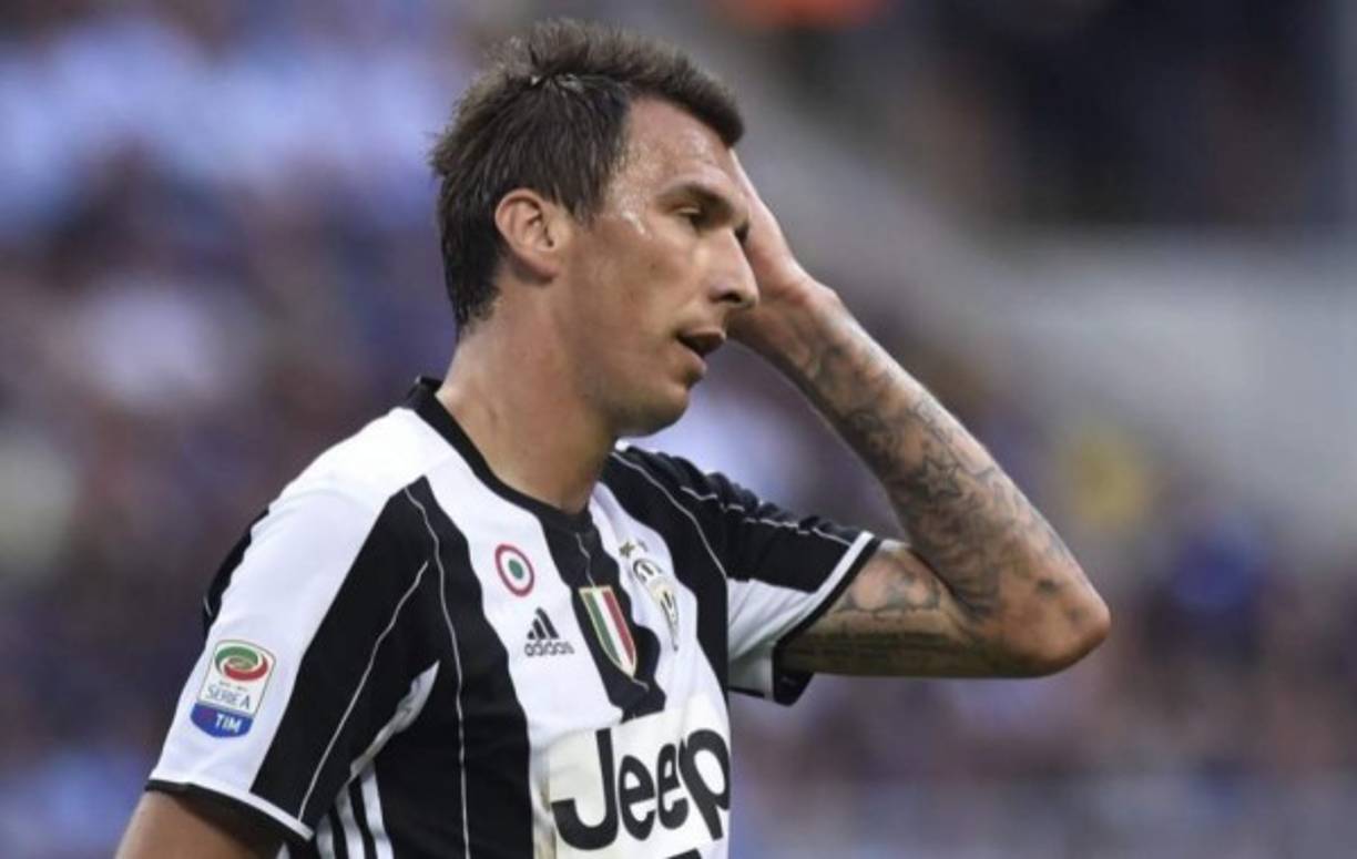 El delantero croata Mandzukic de la Juve ha rechazado una oferta del Tianjun Quanjian, club que entrena Fabio Cannavaro, de la SuperLiga China.