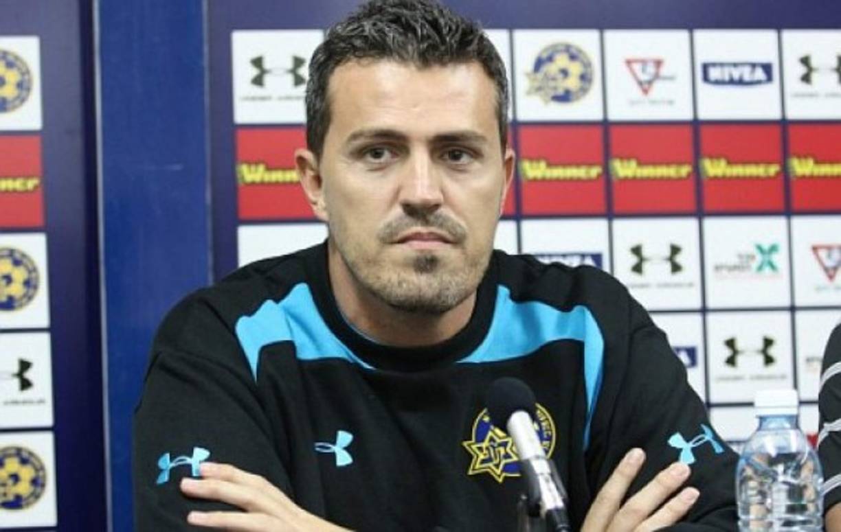 Òscar Garcia: El entrenador español podría llegar a entrenar al Lille de Francia en reemplazo de Marcelo Bielsa, estatega que podría ser cesado luego de que viajó a Chile para estar con uno de sus amigos que lamentablemente murió.
