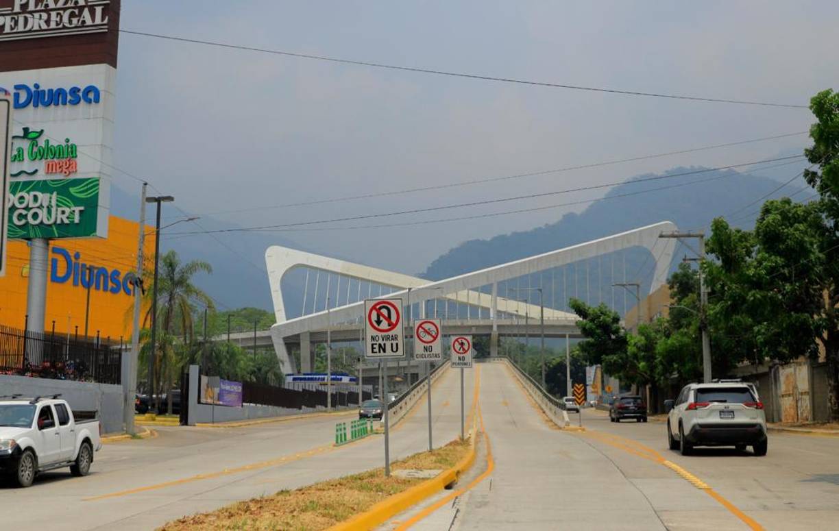 En julio de 2022 se habilitó el Paso Merendón a cargo de la alcaldía, este está construido en la intersección de los bulevares Mario Rivas y José Peraza.