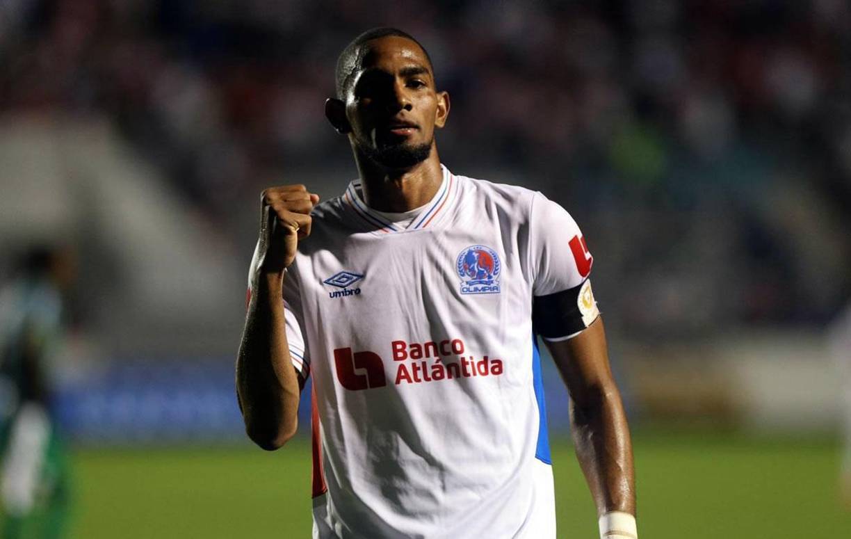 Jerry Bengtson fue la gran figura de la noche en el Clásico nacional con su hat-trick para la remontada del Olimpia ante Marathón.