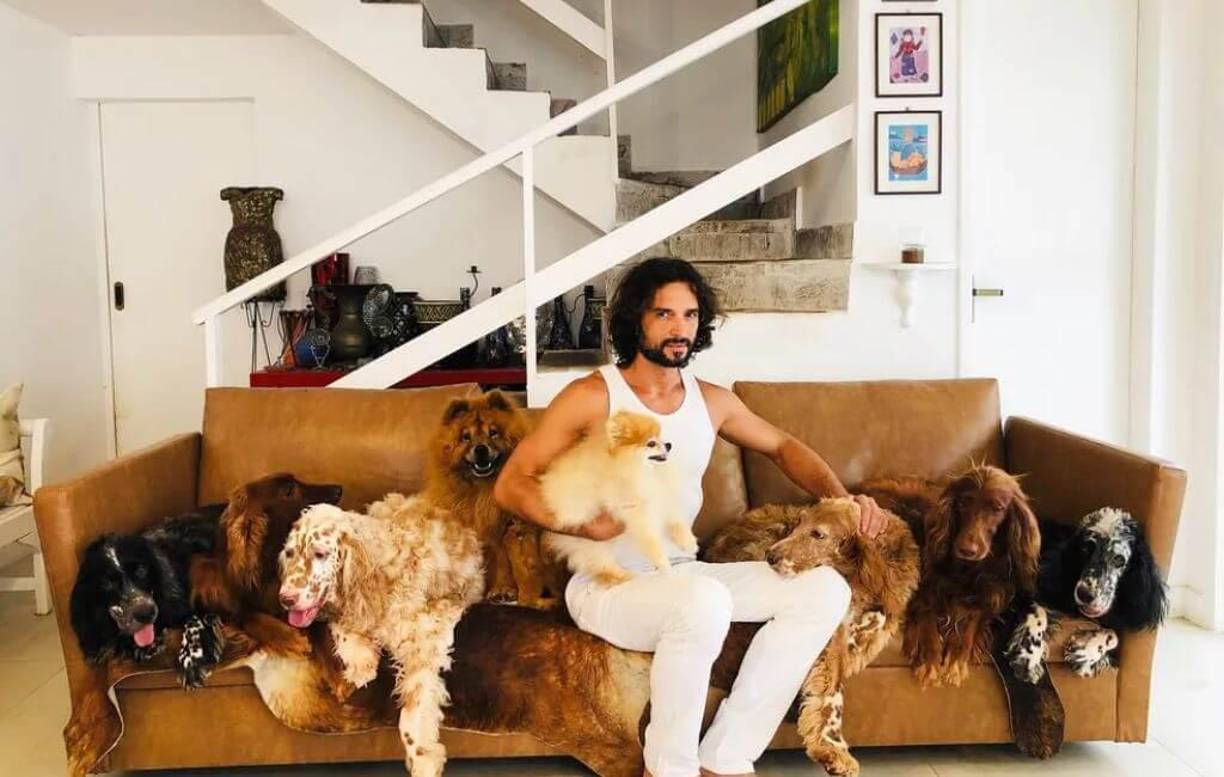 A lo largo de su vida, se desempeñó como actor, periodista, productor y modelo, participando en telenovelas, videos musicales y distintas producciones de la pantalla chica.