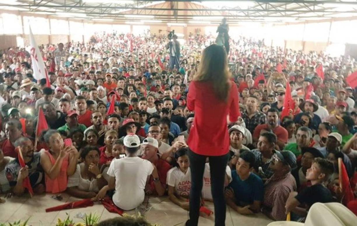 La hija del expresidente ha dado varios discursos en apoyo a la candidatura de Salvador Nasralla.