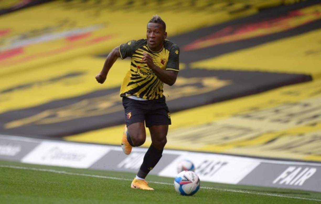 Villarreal y Watford han llegado a un acuerdo para cerrar el fichaje de Pervis Estupiñán con el equipo español. Los amarillos pagarán 15 millones de euros para hacerse con los servicios del ecuatoriano. Sin embargo, todavía falta el ‘sí’ del futbolista para poder dar por cerrada la operación.