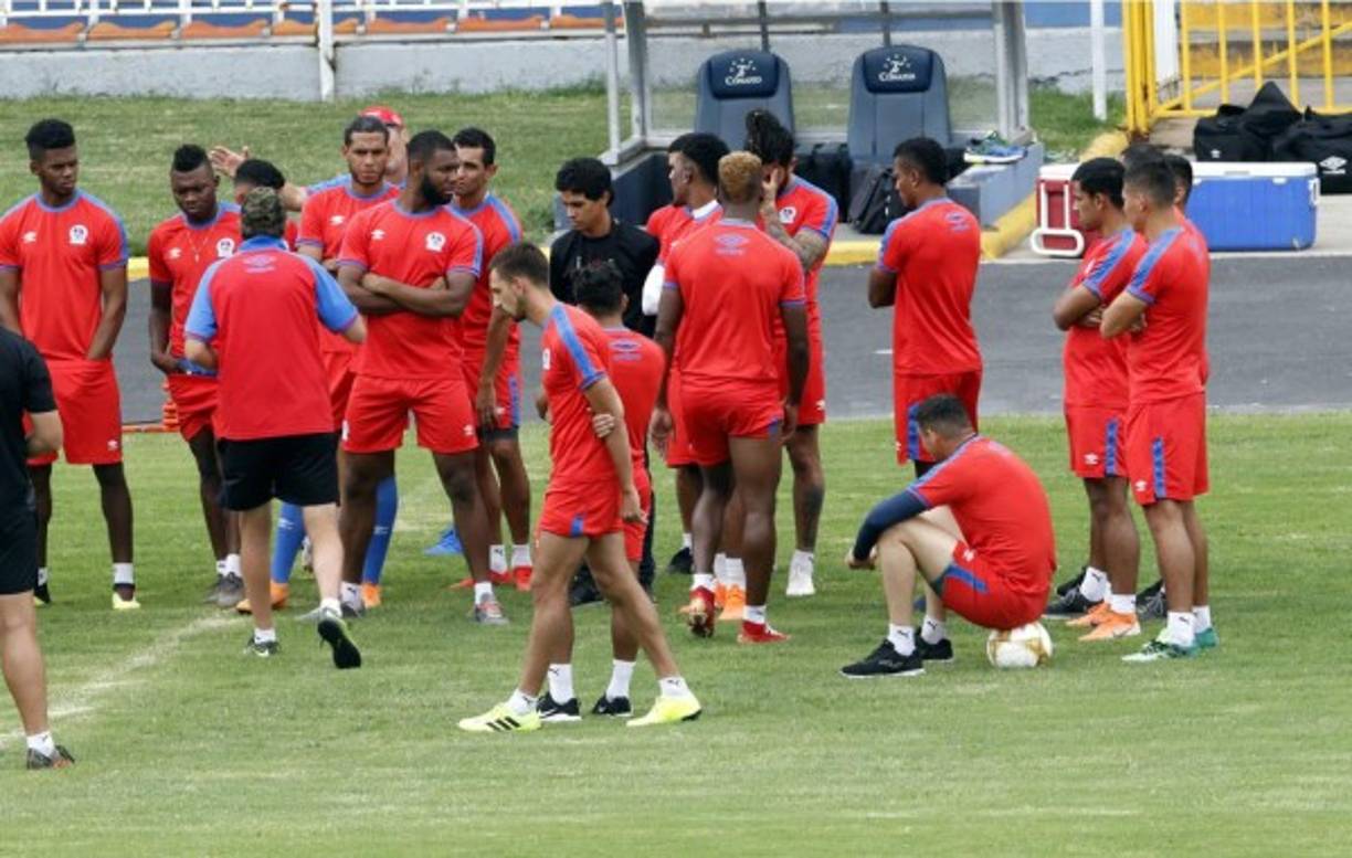 Ferrari no podía ocultar su tristeza en el estadio Nacional.