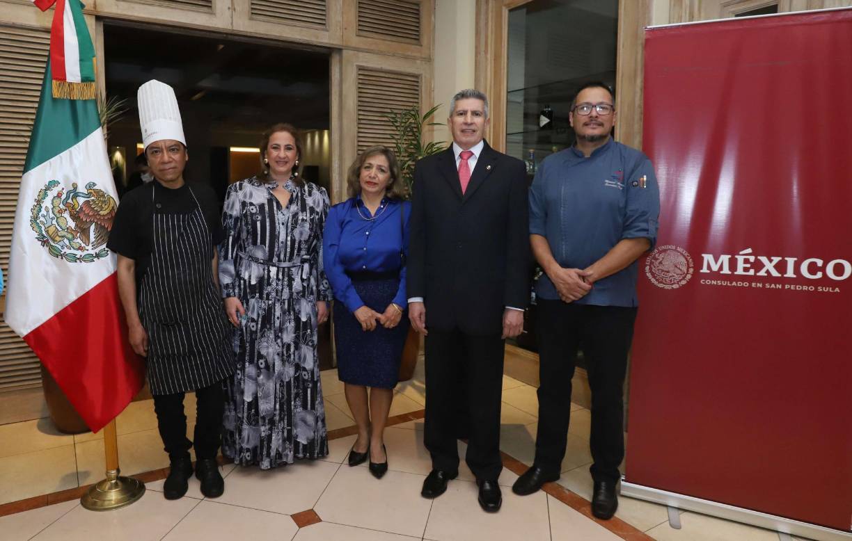  El emblemático hotel de la Capital Industrial, Real Intercontinental, presentó esta semana su Festival Gastronómico Mexicano.