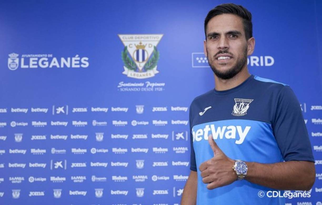 El centrocampista español José Luis García del Pozo 'Recio' se convirtió este viernes en nuevo jugador del CD Leganés, para las próximas cuatro temporadas, tras el acuerdo hecho oficial con el Málaga CF.