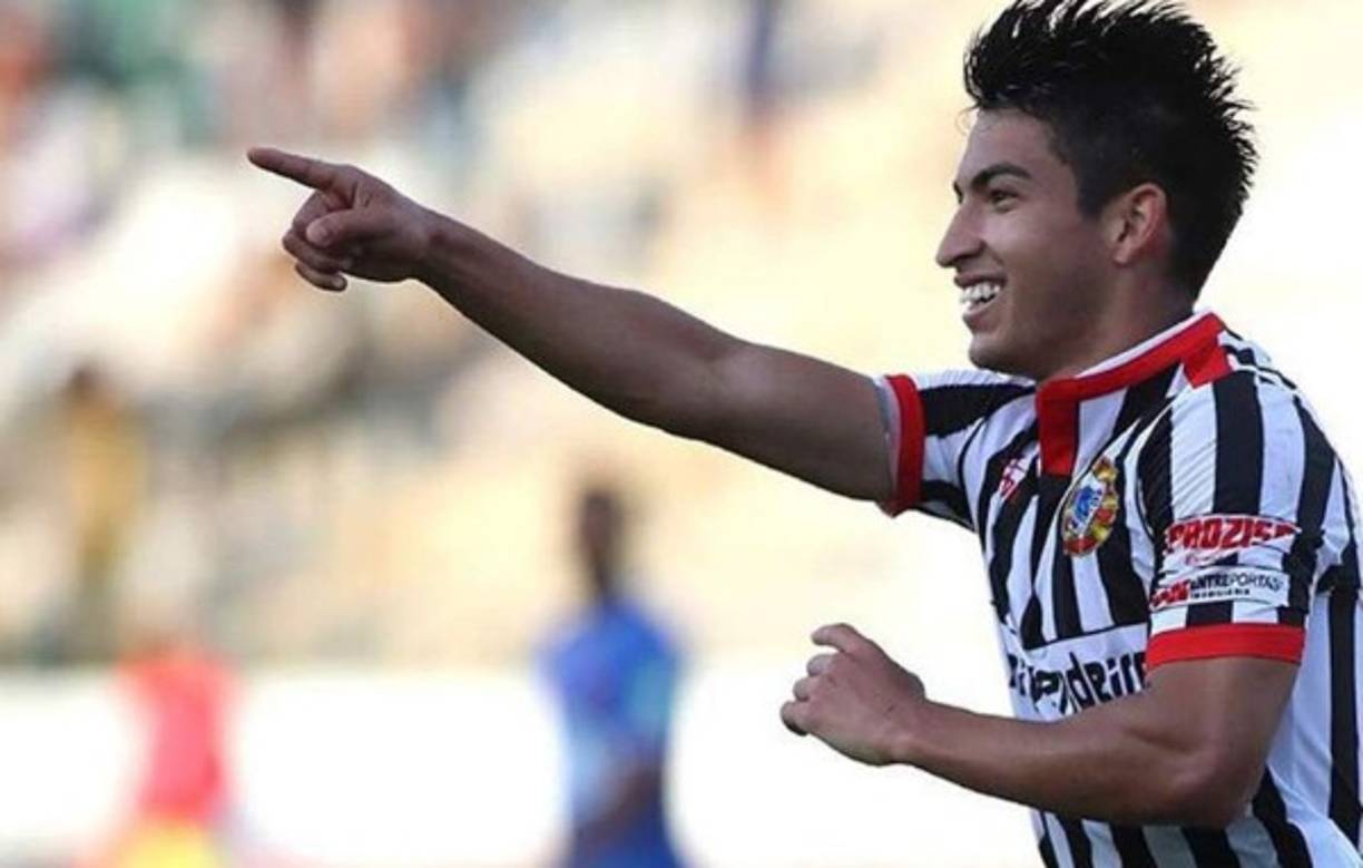 Jonathan Rubio El mediocampista hondureño se convertirá en nuevo jugador del Tondela de la Primera Divisón de Portugal.