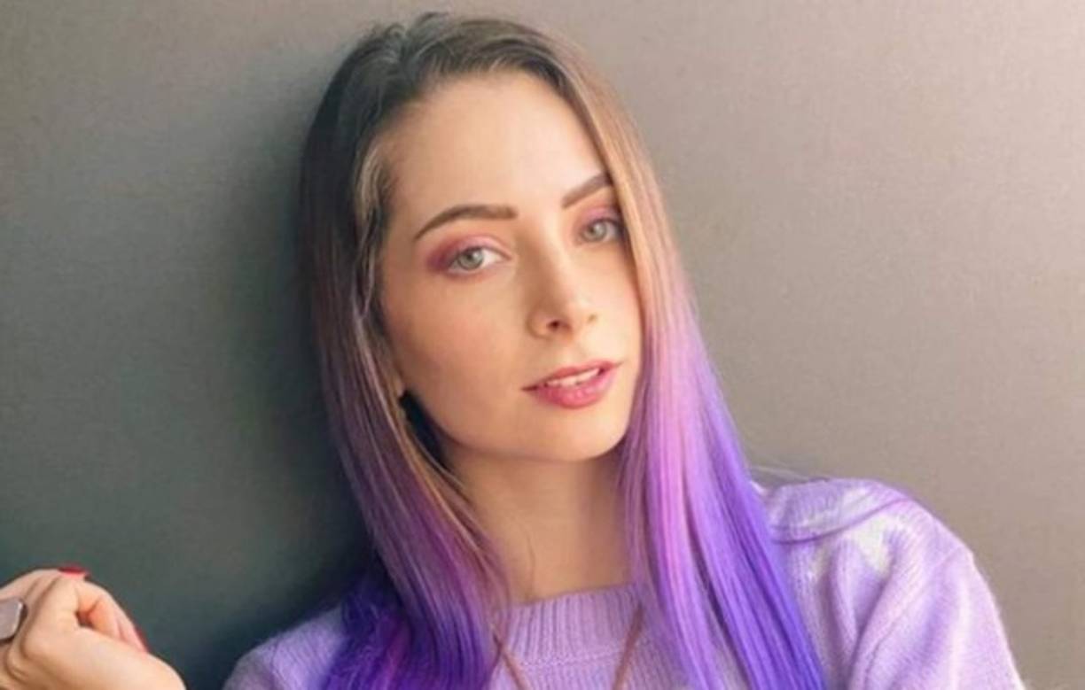 El pasado 29 de julio la 'influencer' fue detenida acusada del delito de pornografía en agravio a una menor de edad en su domicilio por agentes de la Policía de Investigación de la Fiscalía capitalina, y llevada al penal femenino de Santa Martha Acatitla de la capital.<br/><br/>La detención llega luego de las acusaciones realizadas por Ainara Suárez, quien denunció en marzo a Yoseline por el delito de pornografía infantil y violación equiparada.<br/>