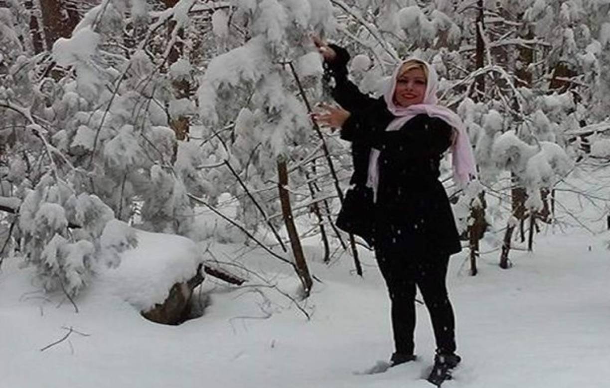 La hondureña Alicia Garza cuenta que en Boston también está nevando fuerte.