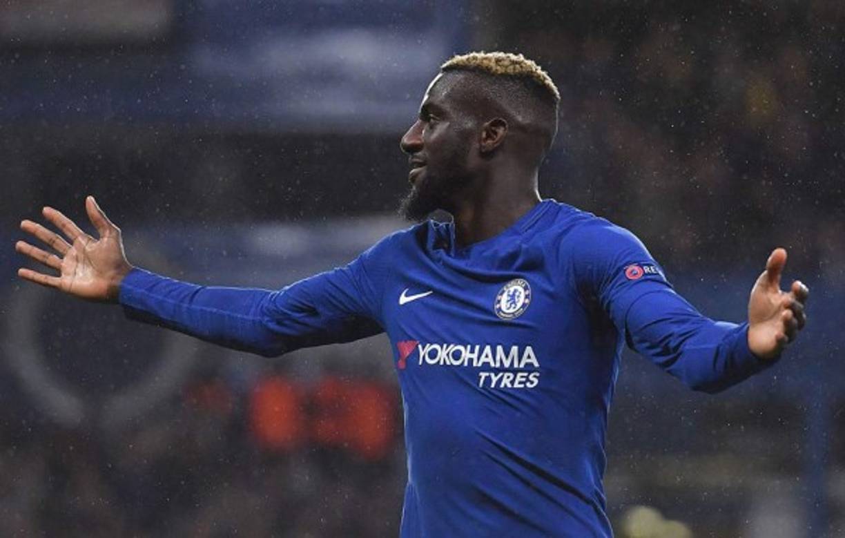 Según el periodista italiano Gianluca di Marzio, el Chelsea y el Milan ya han llegado a un acuerdo para la cesión con opción de compra de 40 millones del centrocampista Tiémoué Bakayoko.