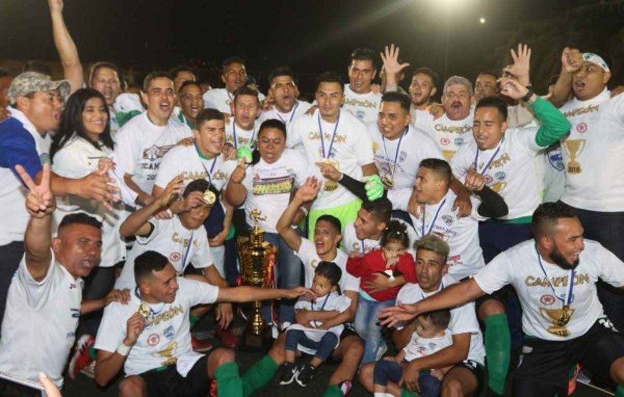 El Infop, tras vencer 2-0 y empatar 2-2 al Villanueva, es el nuevo ascendido a la Liga Nacional, sin embargo, lo más probable es que cambie de nombre y sede.<br/>Se mencionaba que pasaría a llamarse Tegucigalpa FC, pero esto no está confirmado. Además analizan jugar sus partidos de local en Comayagua, Danlí o Siguatepeque.