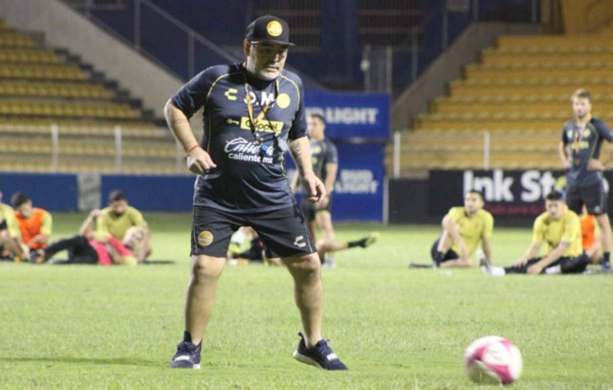 Según informan diarios mexicanos y argentinos, el cambio de mentalidad y el rendimiento de los jugadores de Dorados ha cambiado desde el arribo de Maradona y se conoció que eso también se debe a los premios que les da el argentino por su buen rendimiento.
