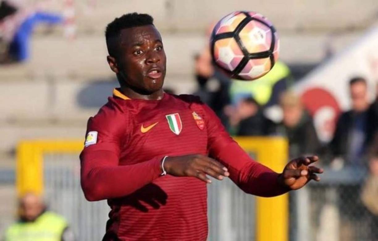 El Liberi Nantes disputó un partido amistoso contra la Roma y el camerunés Joseph dejó a más de uno maravillado. A raíz de aquel encuentro, el chico entró en el equipo Primavera del club romano.