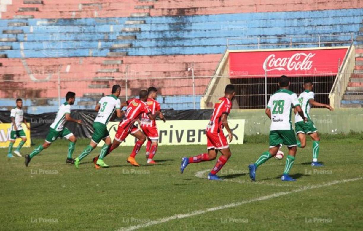 En La Ceiba empataron 1-1 el Vida y Platense. El partido se jugó a puertas cerradas tras la agresión que sufrió el árbitro Gerson Matute.