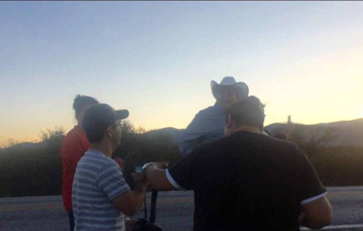 Personas llegaron a tempranas horas para tratar de obtener una foto con Rubí.