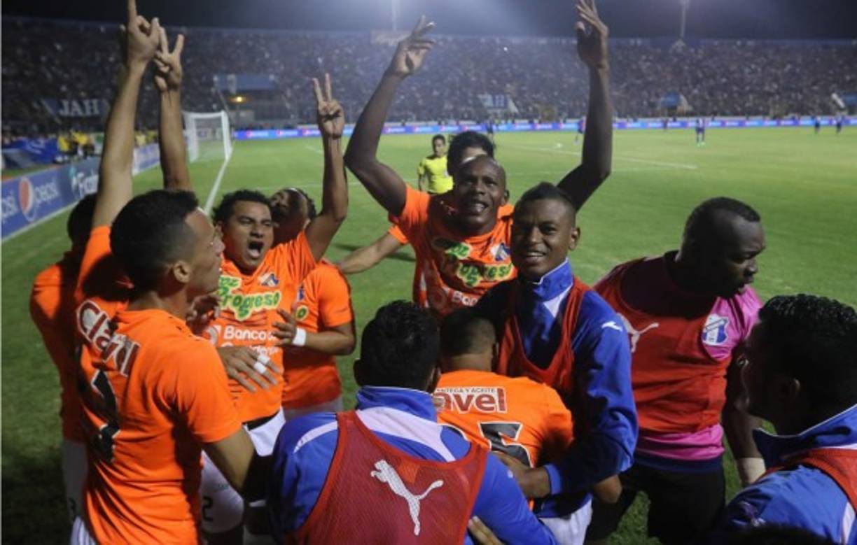 El Honduras Progreso le sacó el empate al Motagua con diez y en el Nacional. La vuelta es el próximo sábado.