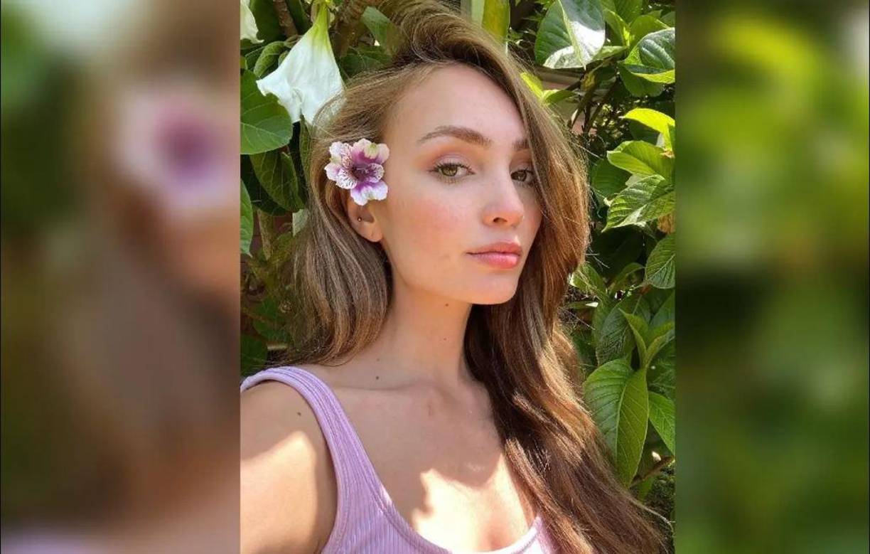 Sabiendo que tenía que saltarse las duchas para mantenerse bronceada, Gabriel dijo que no usó laca para el cabello “hasta que fue absolutamente necesario”.