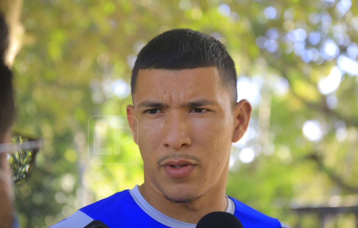 Kevin López: Estaría como extremo de la Bicolor en el choque ante los panameños. Atraviesa por un buen momento en el Comunicaciones de Guatemala. 