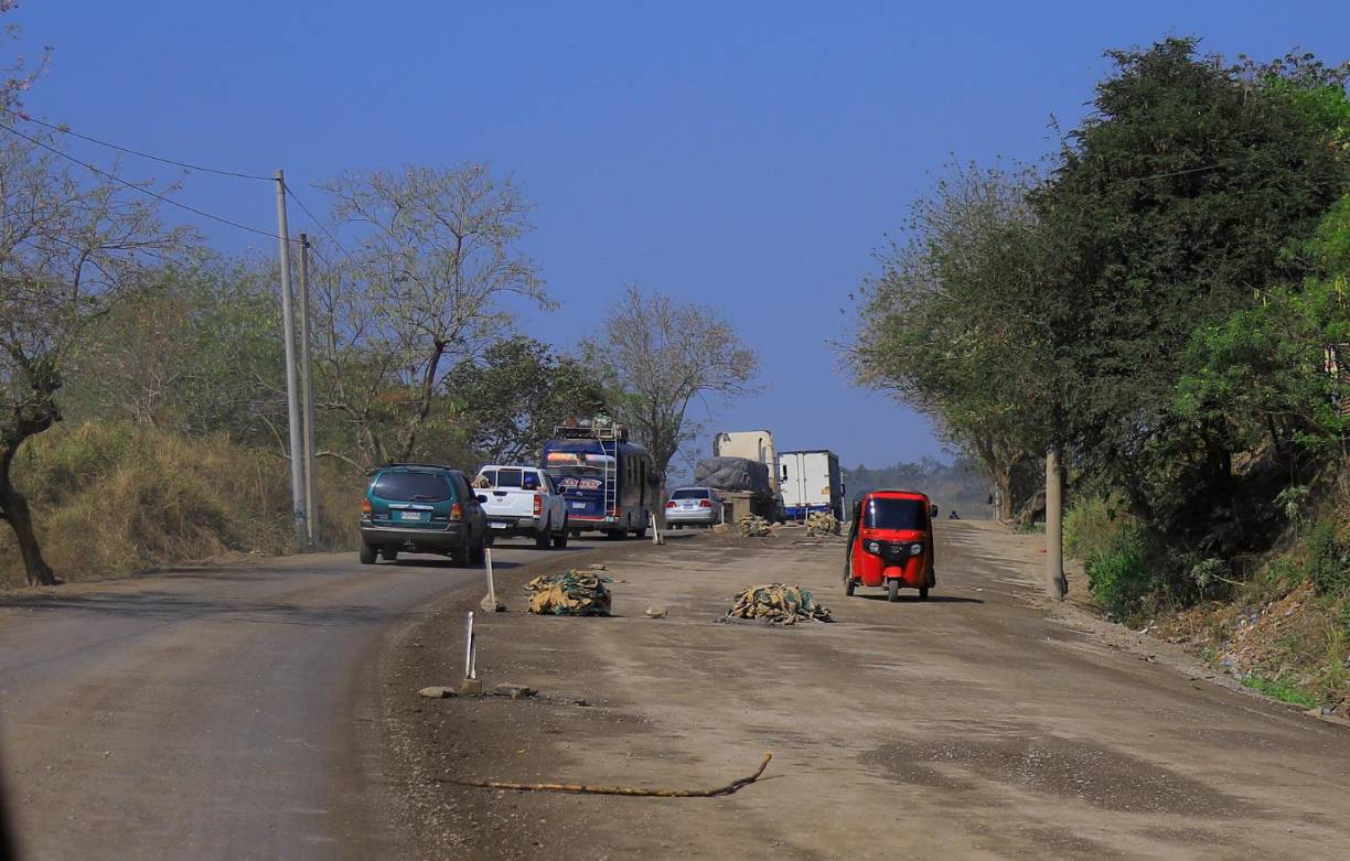 Ambos tramos abarcan 79 kilómetros entre Naco, Cortés; Quimistán, Santa Bárbara; y La Entrada, Copán.