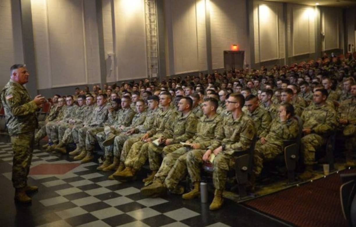 Entre los soldados habrá tres batallones de ingenieros de combate, tropas especializadas en aviación y otros soldados dedicados a logística y tratamiento médico.