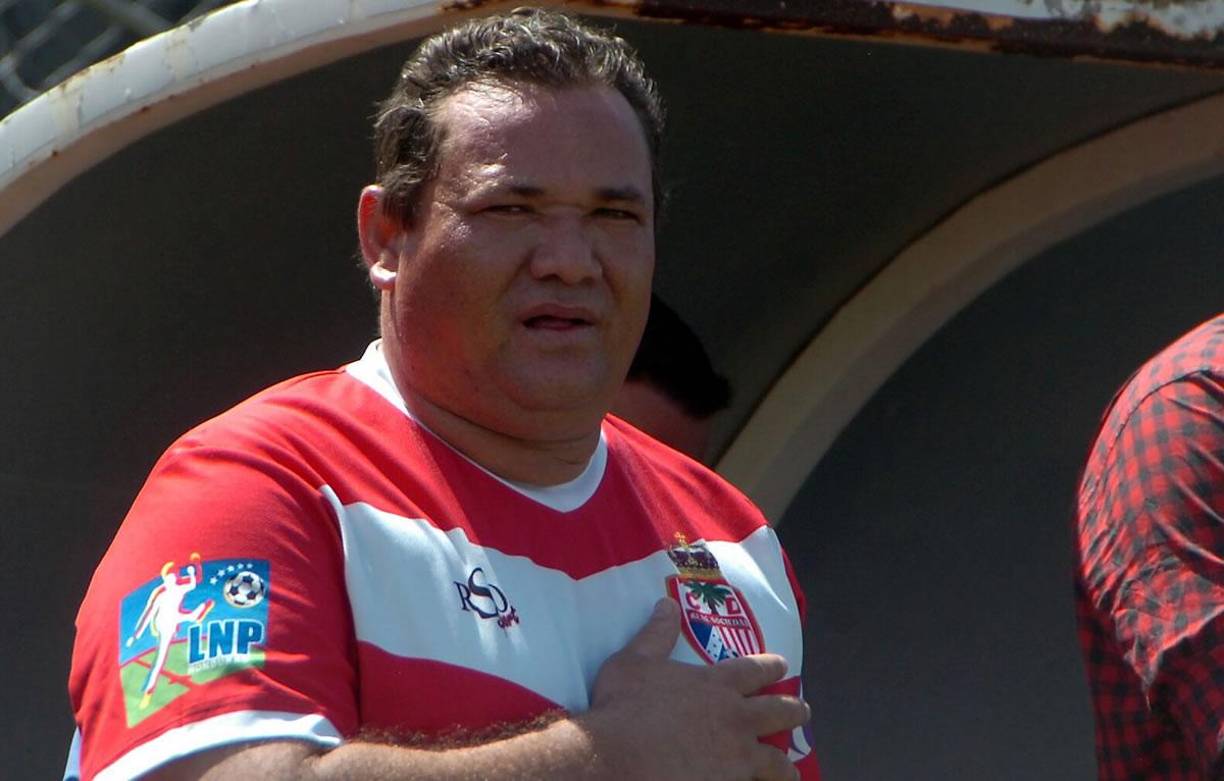 Tibdeo Ricardo Elencoff - El presidente de la Real Sociedad encabeza las votaciones de diputados en el Partido Liberal en el Departamento de Colón con 6,543 votos. Con eso sería reelegido.