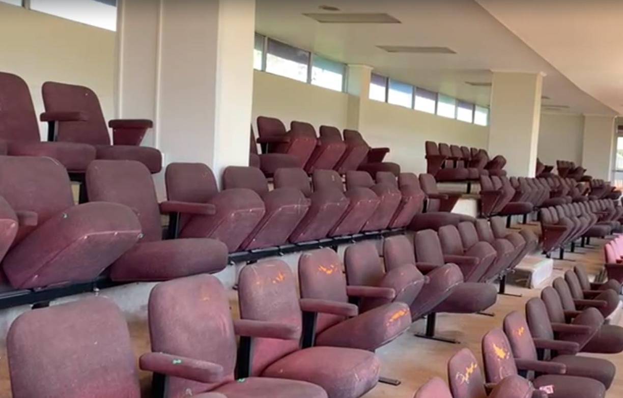El área más privilegiada del estadio Félix Sánchez es el sector de palco presidencial. Esta localidad se encuentra situada en el lado oeste del inmueble.
