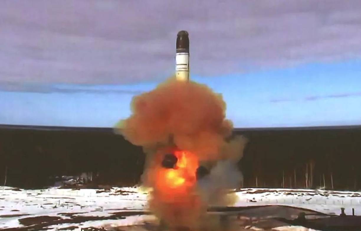 Putin afirmó que el 3 de abril comenzará la instrucción de los militares bielorrusos para el empleo de armas nucleares tácticas y el 1 de julio estará construido el silo que las acogerá en un país que comparte frontera con Ucrania y la OTAN.