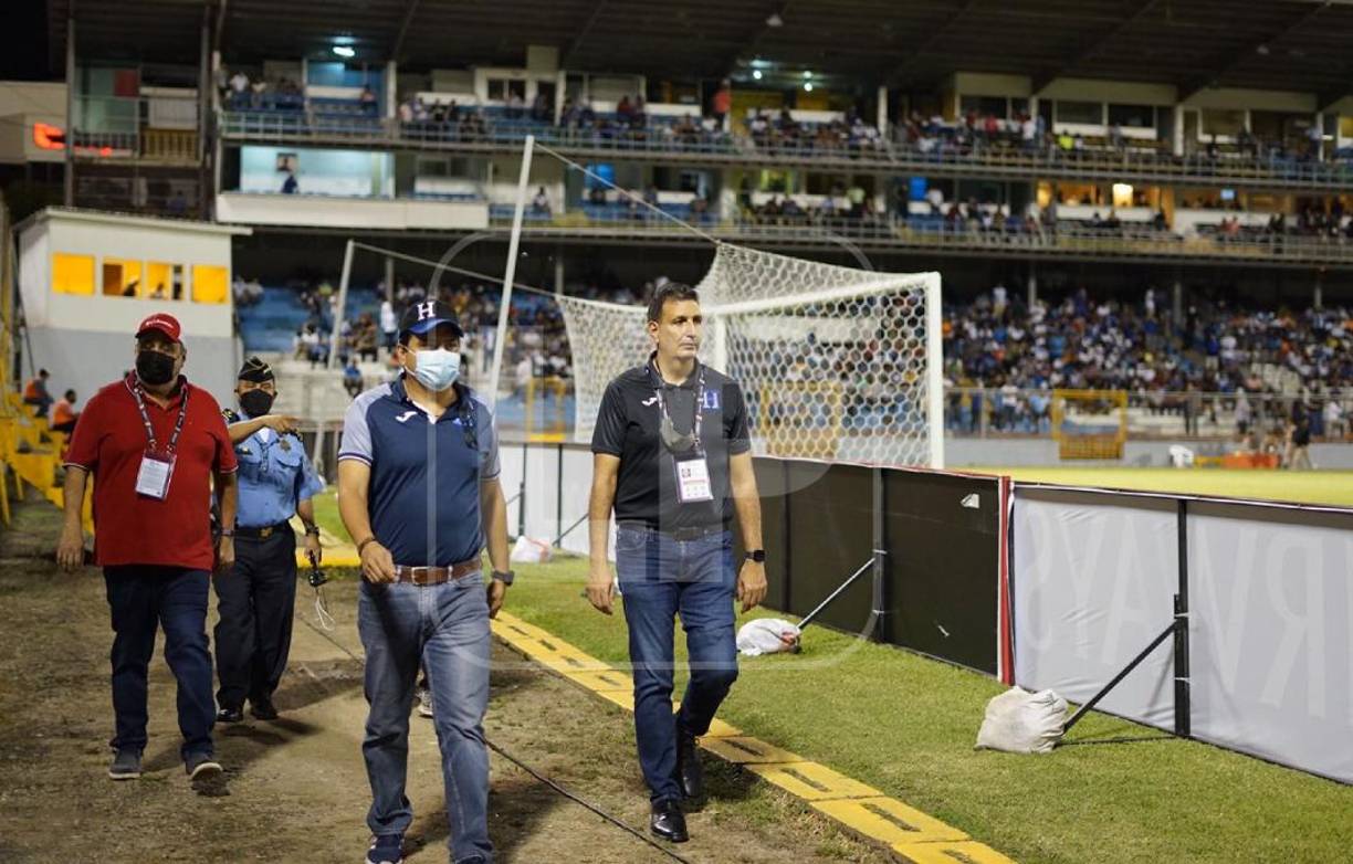 El presidente de la Fenafuth, Jorge Salomón, paseó por los orillas del feudo del coloso sampedrano.