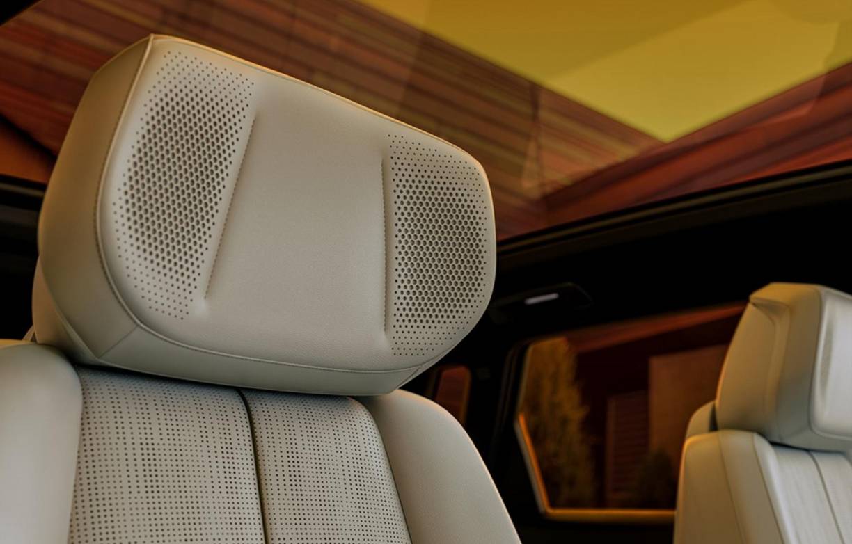 Así son los asientos del espectacular nuevo coche que recibió Cristiano Ronaldo por su cumpleaños.