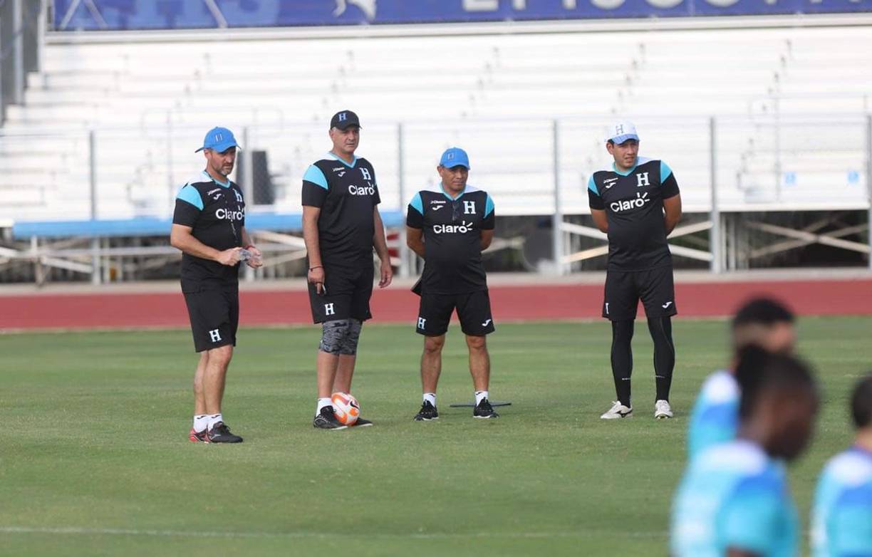 El ensayo estuvo encabezado bajo el mando de Diego Vázquez, quien mencionó que la Bicolor esta lista para encarar el partido ante México en la jornada 1 de la Copa Oro.