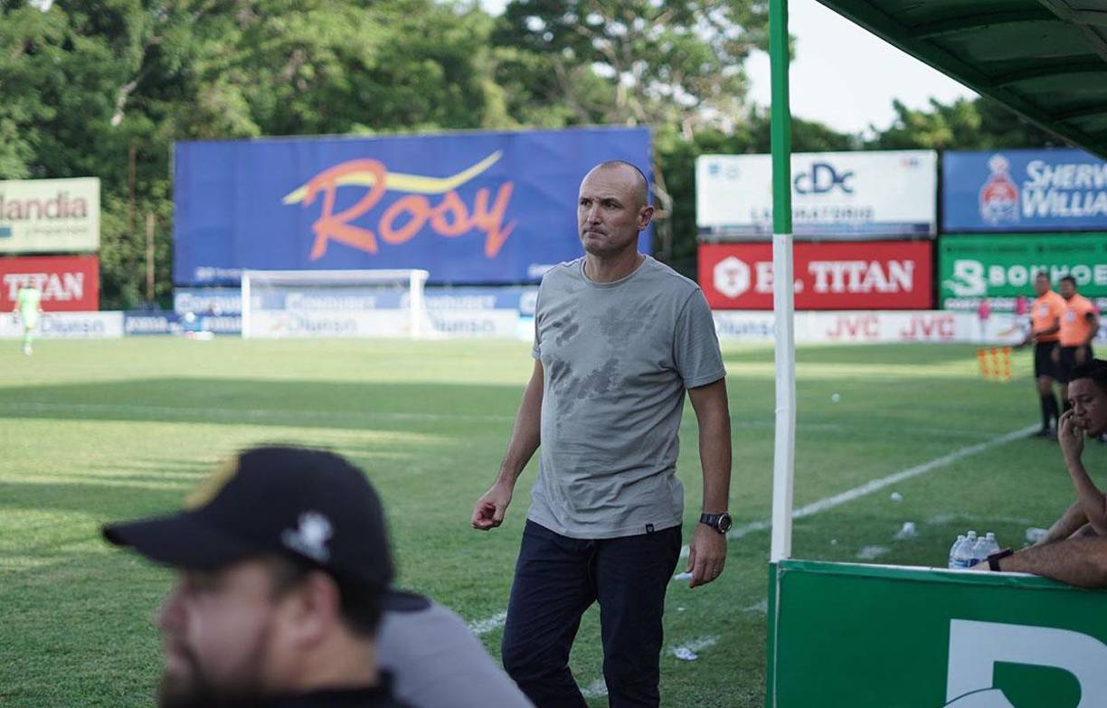 Palomo Rodríguez y su lamento tras el 2-0 del Marathón que liquidó al Real España. 