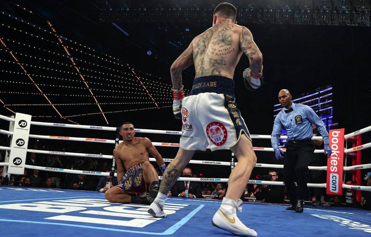 En ese primer episodio, Kambosos mandó a la lona a Teófimo López.