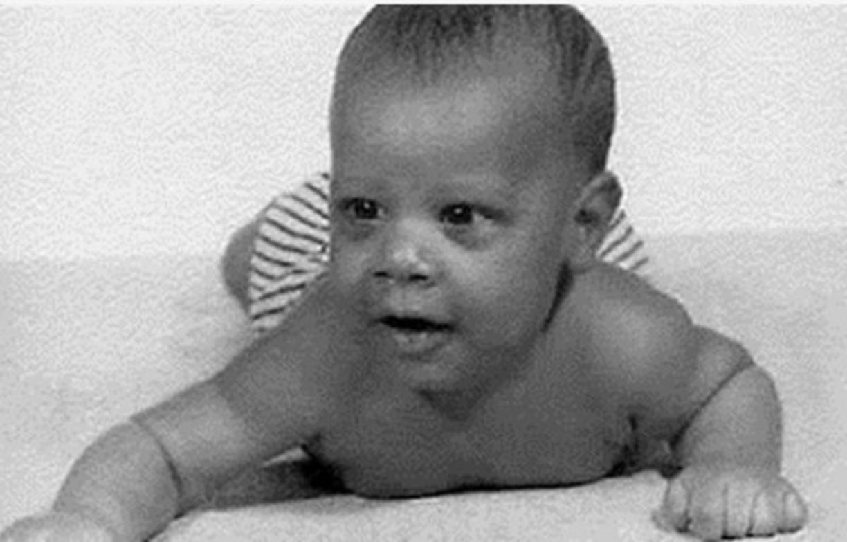 Barack Hussein Obama II, conocido como Barack Obama, nació el 4 de agosto de 1961 en Honolulu, Hawaii.