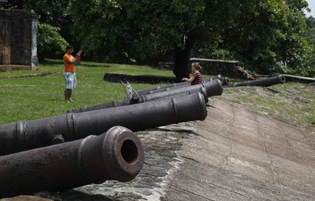 La fortaleza de Santa Bárbara en Trujillo es uno de los sitios más visitados por los turistas nacionales y extranjeros.