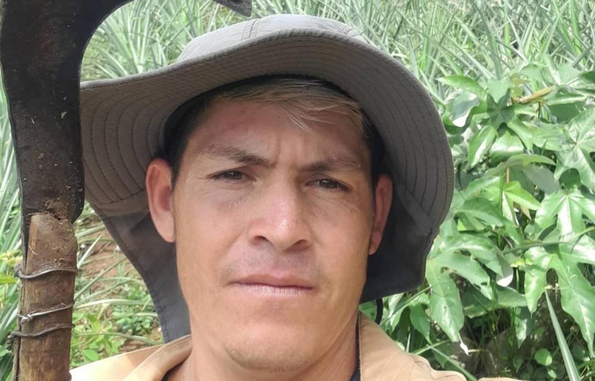 Francisco Martínez es de los personajes del momento en el fútbol hondureño ya que tras destacar en la Liga Mayor ha recibido la oportunidad de ser convocado a la Selección Nacional de Honduras. Fuera del fútbol, se gana la vida en el campo. 