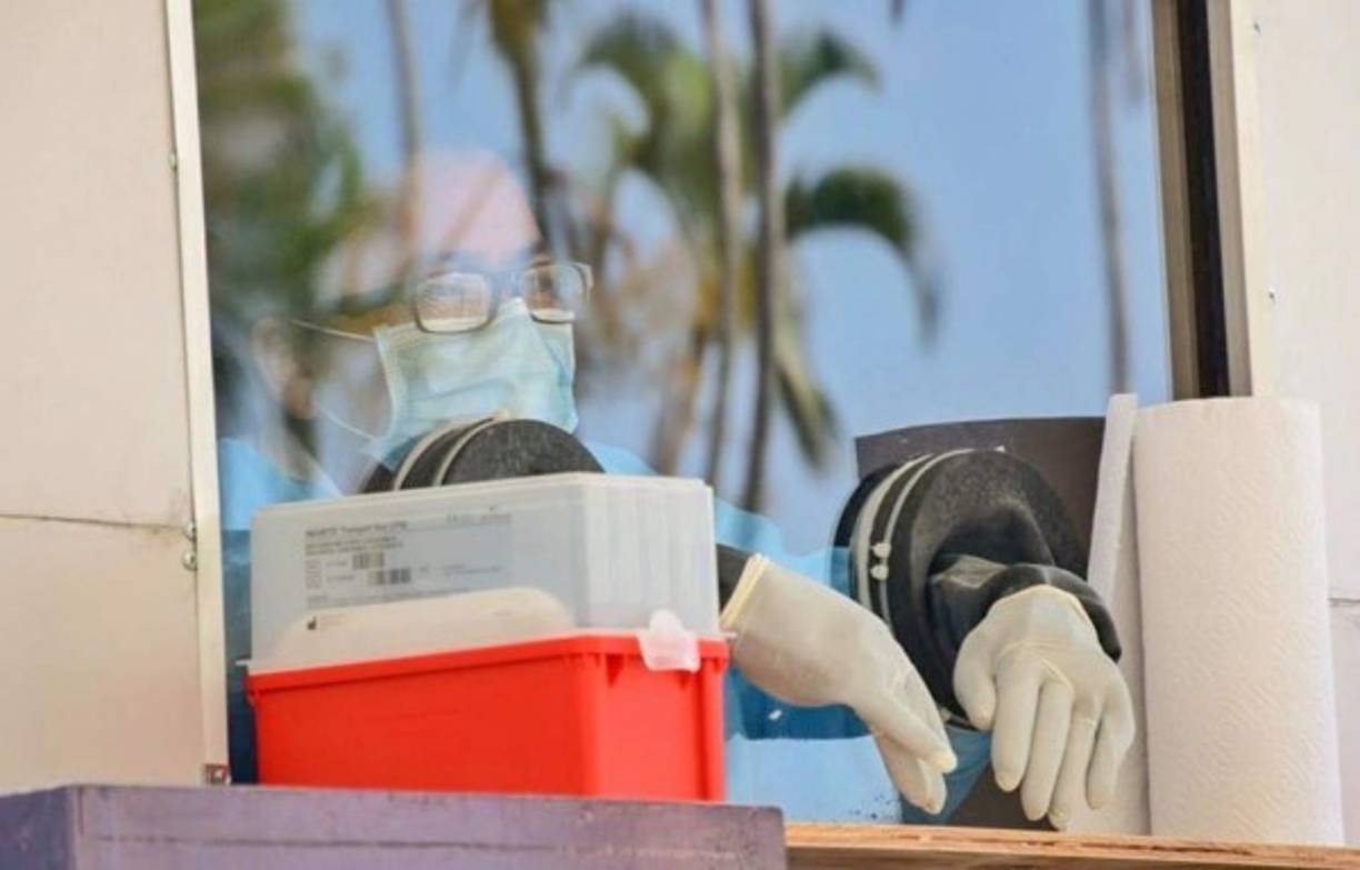 La ciudad de San Salvador es el municipio que más casos registra desde el 18 de marzo, cuando se dio a conocer el primer contagio, con 23 afectados, le siguen las localidades de Soyapango con 8, Ilopango con 7 y Apopa con 6.<br/>