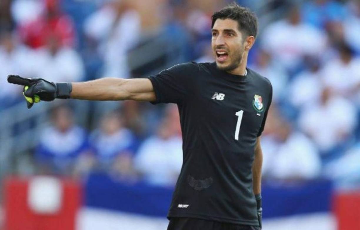 El portero panameño Jaime Penedo también se despidió de la selección.