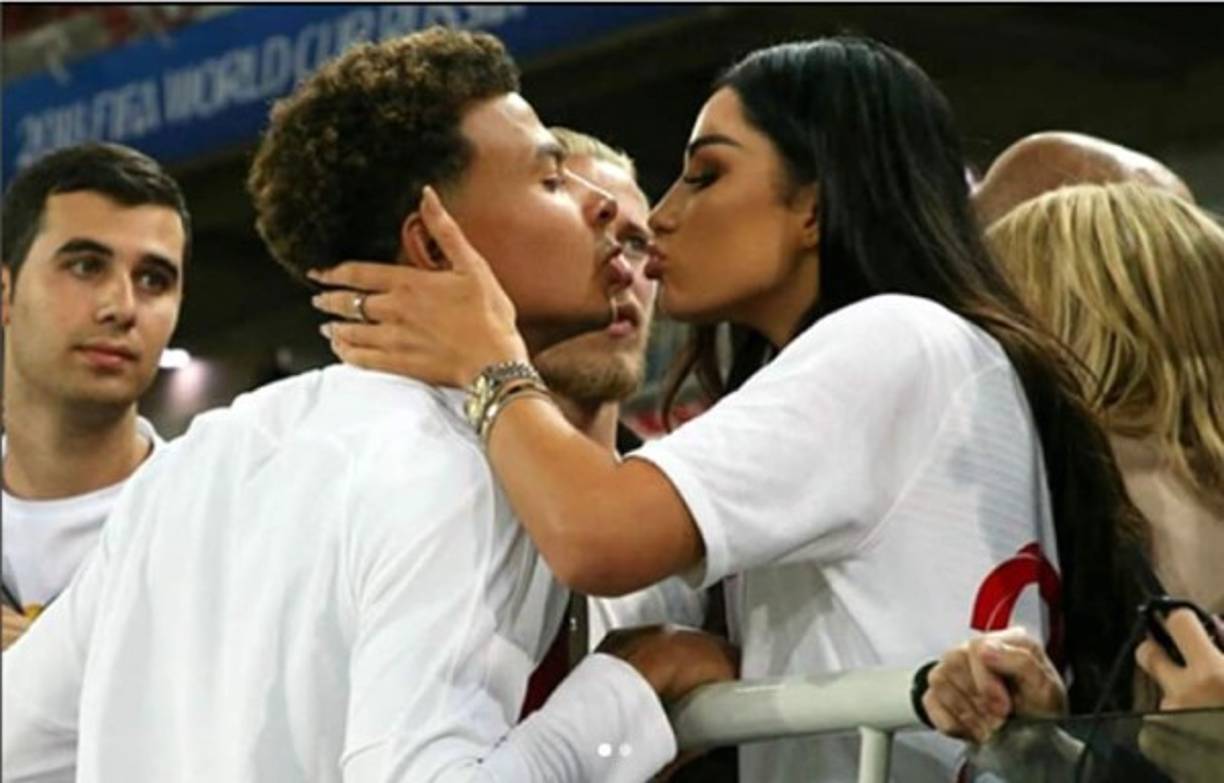 Con más de 70.000 seguidores en su cuenta de Instagram, Ruby Mae se ha convertido en una de las WAGs más populares de su país.