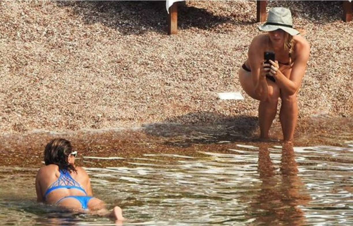 Ha disfrutado junto a una amiga.