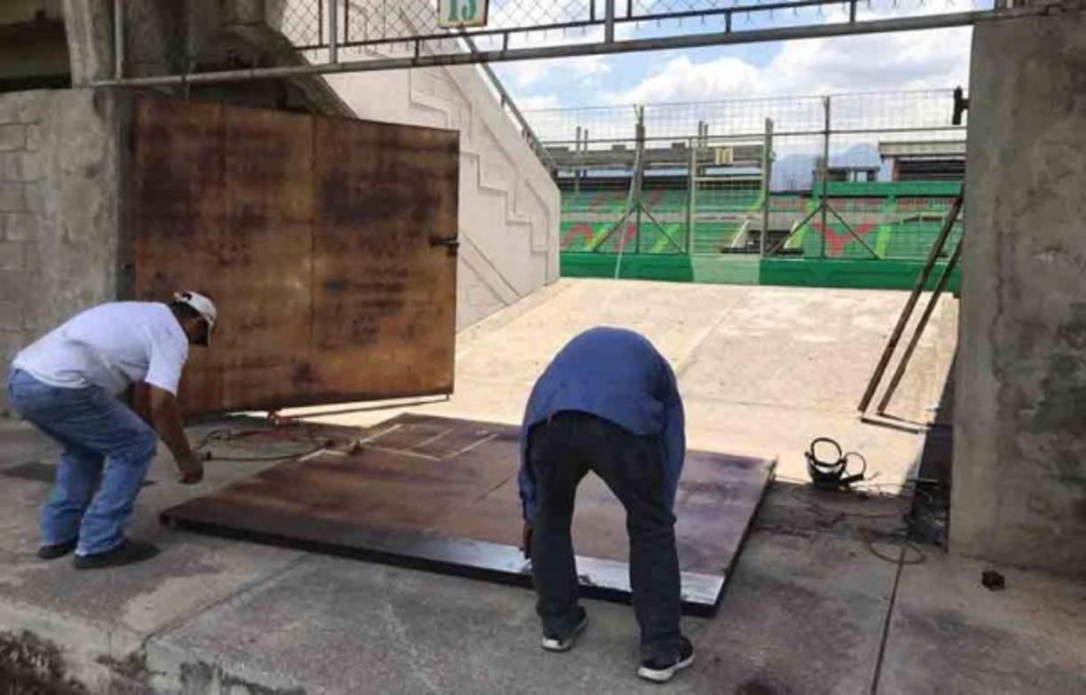 Son más de tres semanas que llevan puliendo el estadio Yankel Rosenthal del Marathón.
