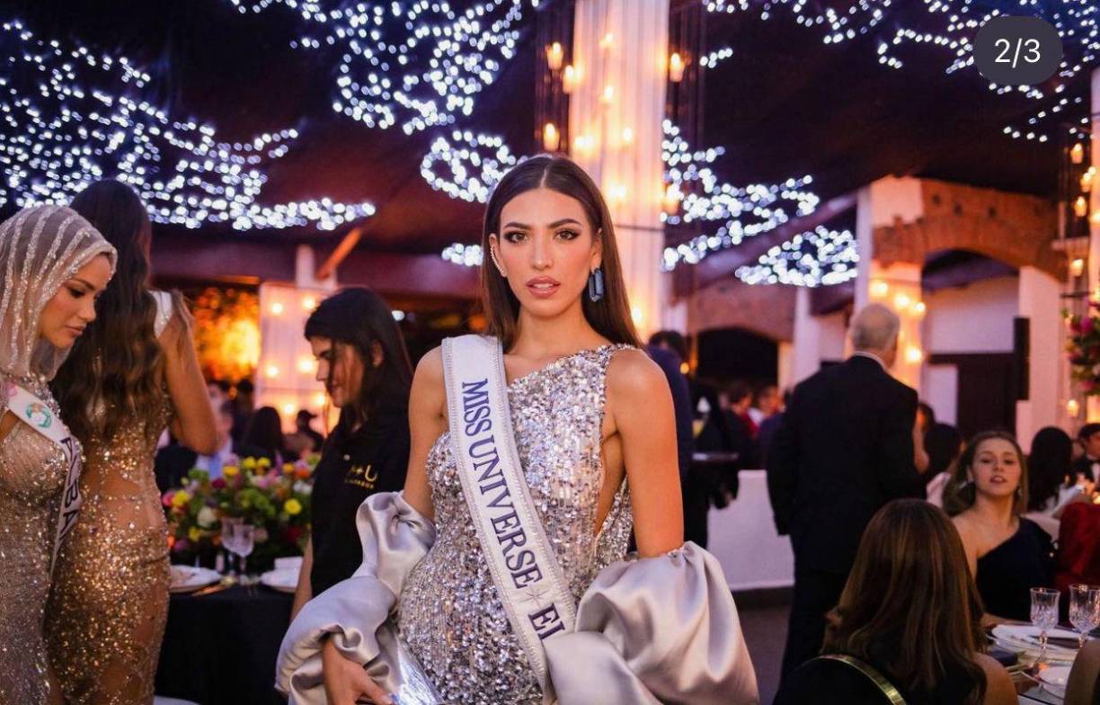 En el video, también se ve a Miss República Dominicana ayudando a arreglar a Miss El Salvador.