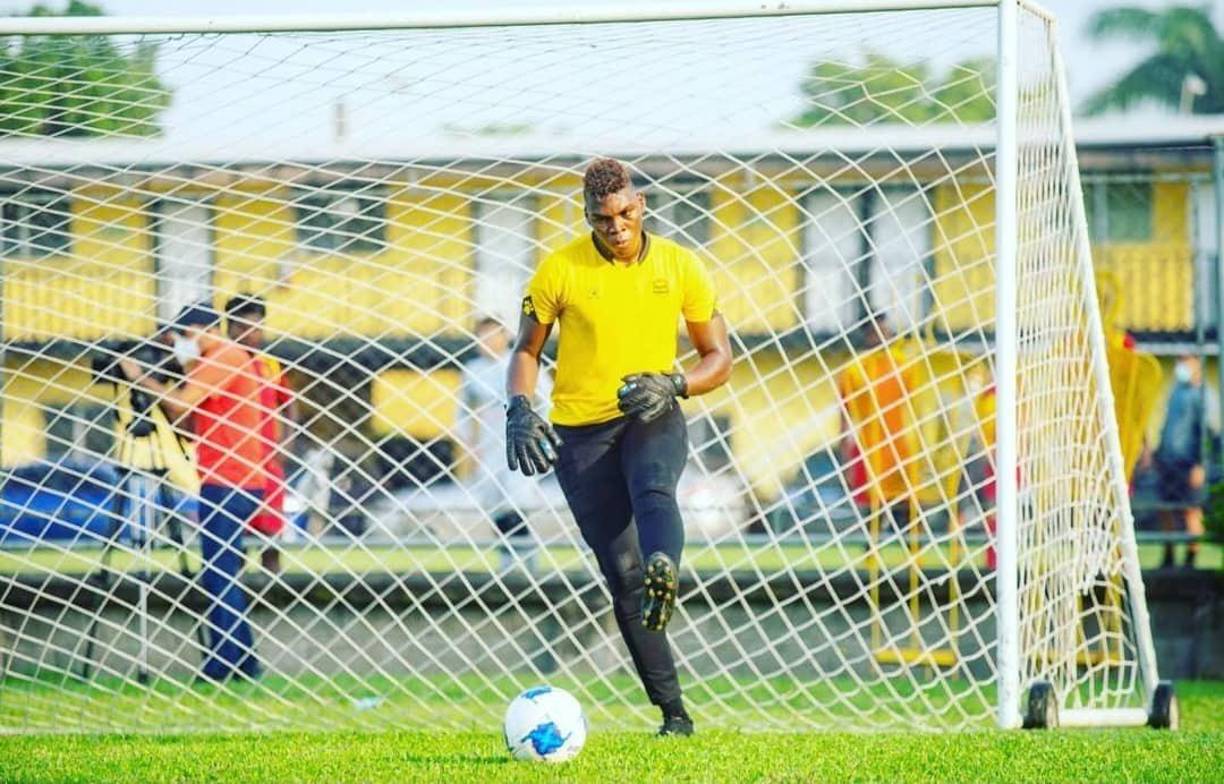 José García: Fue el portero titular de la Selección de Honduras en el Mundial Sub-20 de Polonia del 2019. El arquero no ha podido consolidarse en Liga Nacional; el Real España es el dueño de su ficha y lo prestó en su momento al Honduras Progreso.
