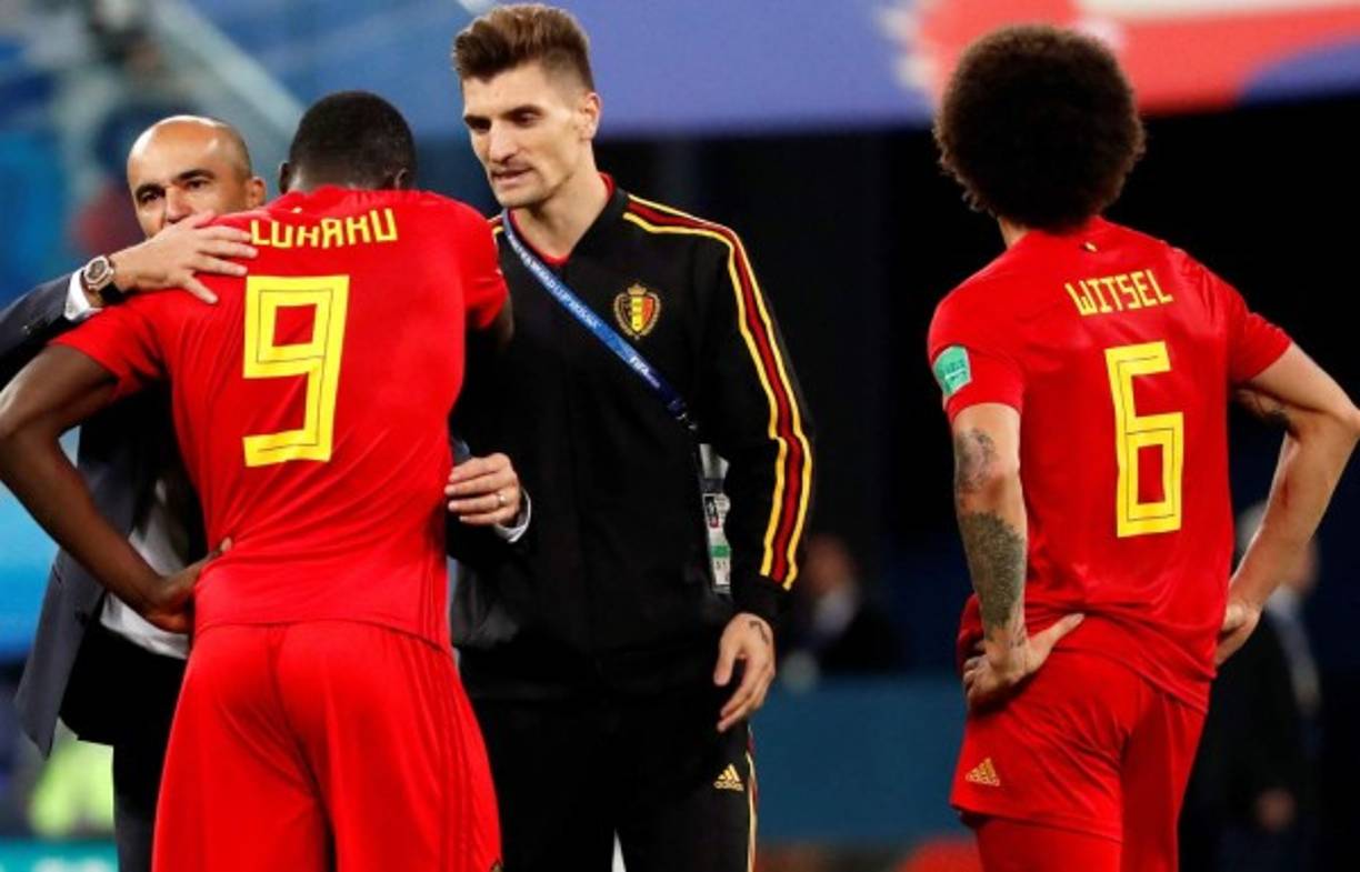 El delantero Lukaku fue uno de los más dolidos por la eliminación.