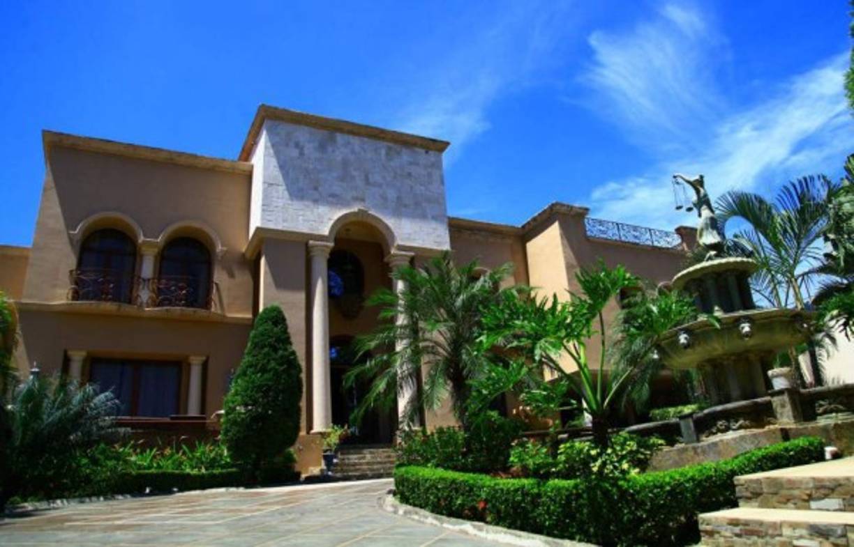 Una de las residencias incautadas a Los Cachiros.